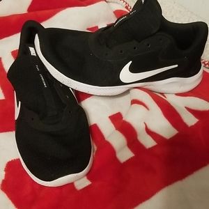 Nike flex experience shoes